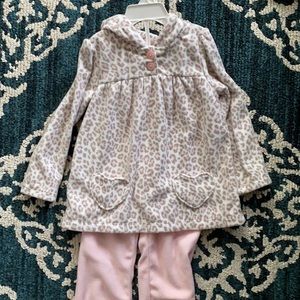 Carter’s fleece 2-piece set - size 4T